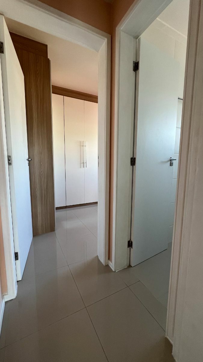 Apartamento para alugar com 2 quartos, 72m² - Foto 4