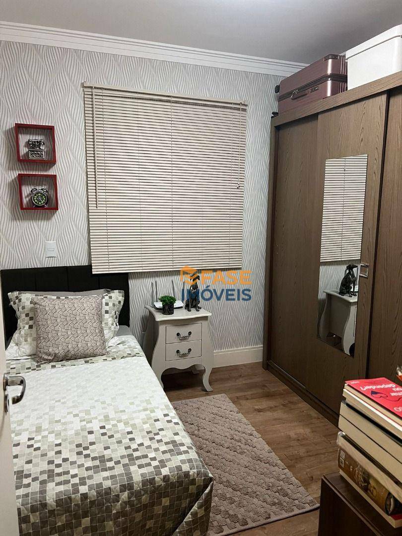 Apartamento à venda com 3 quartos, 80m² - Foto 13