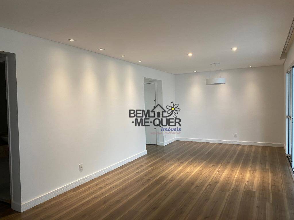 Apartamento à venda com 3 quartos, 131m² - Foto 2