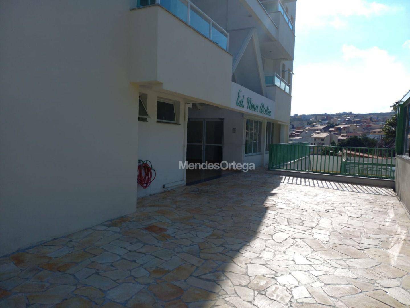 Apartamento para alugar com 2 quartos, 63m² - Foto 19