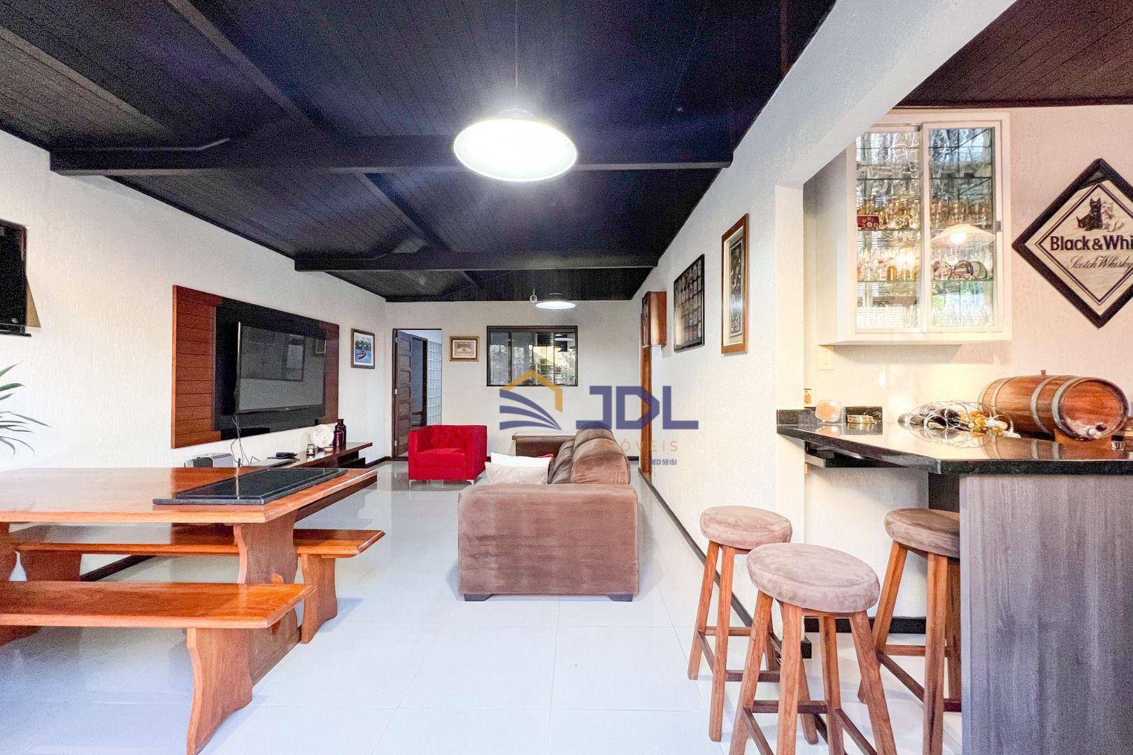 Casa à venda com 3 quartos, 192m² - Foto 10