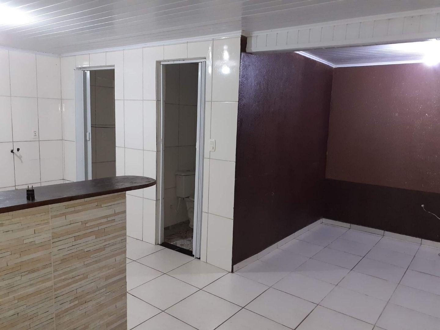 Casa à venda com 3 quartos, 220m² - Foto 9