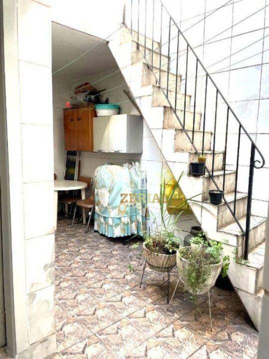 Sobrado à venda com 2 quartos, 120m² - Foto 8