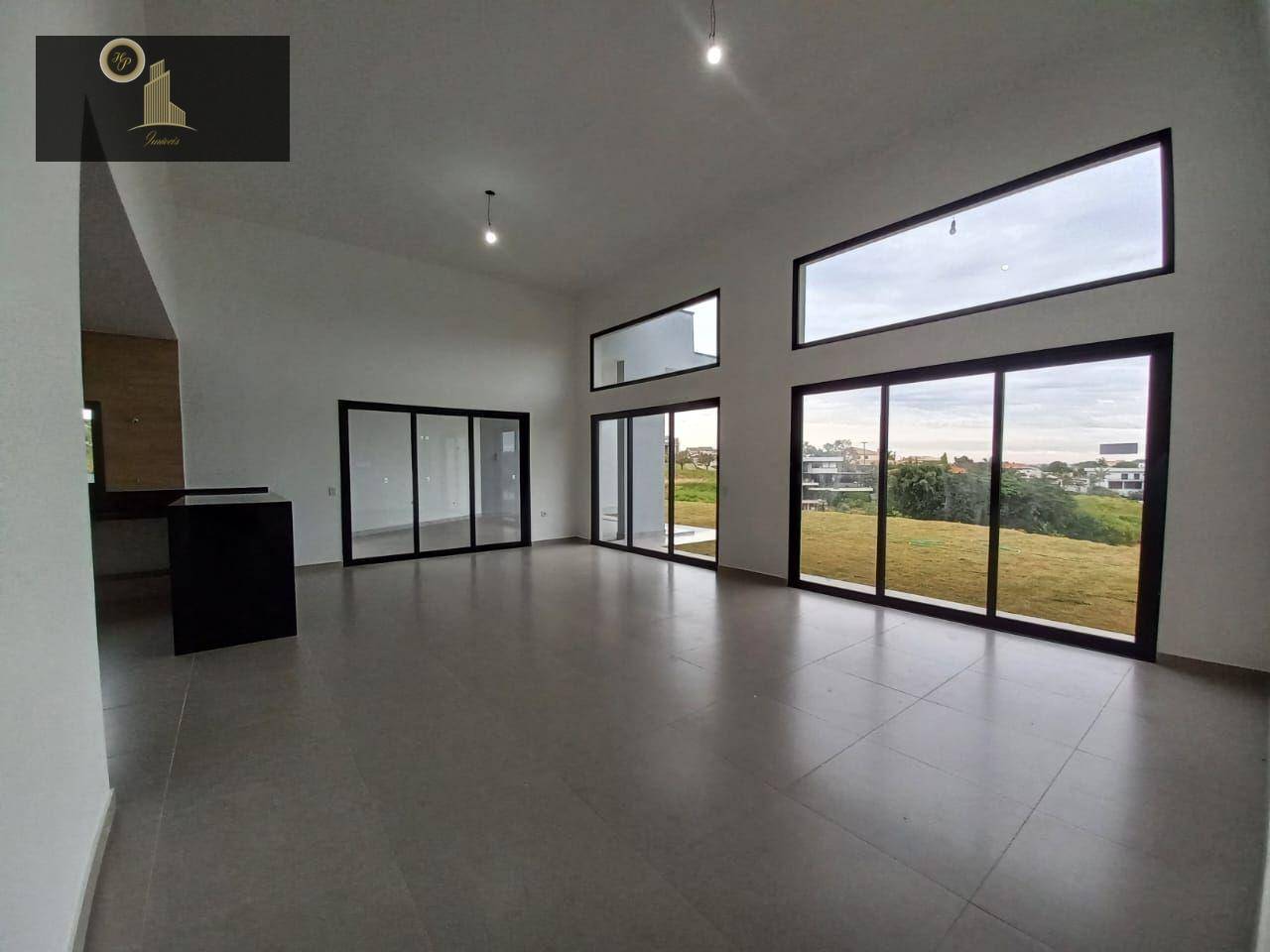 Casa de Condomínio à venda com 3 quartos, 261m² - Foto 5