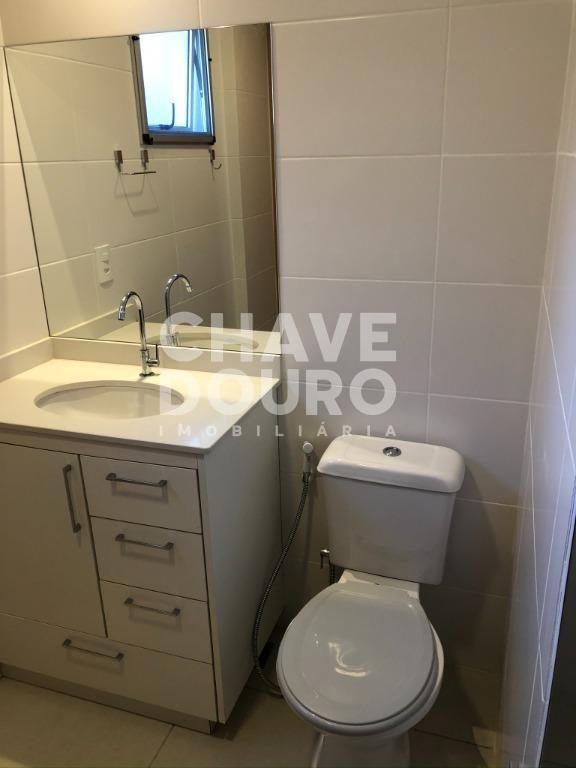 Apartamento à venda com 2 quartos, 57m² - Foto 14