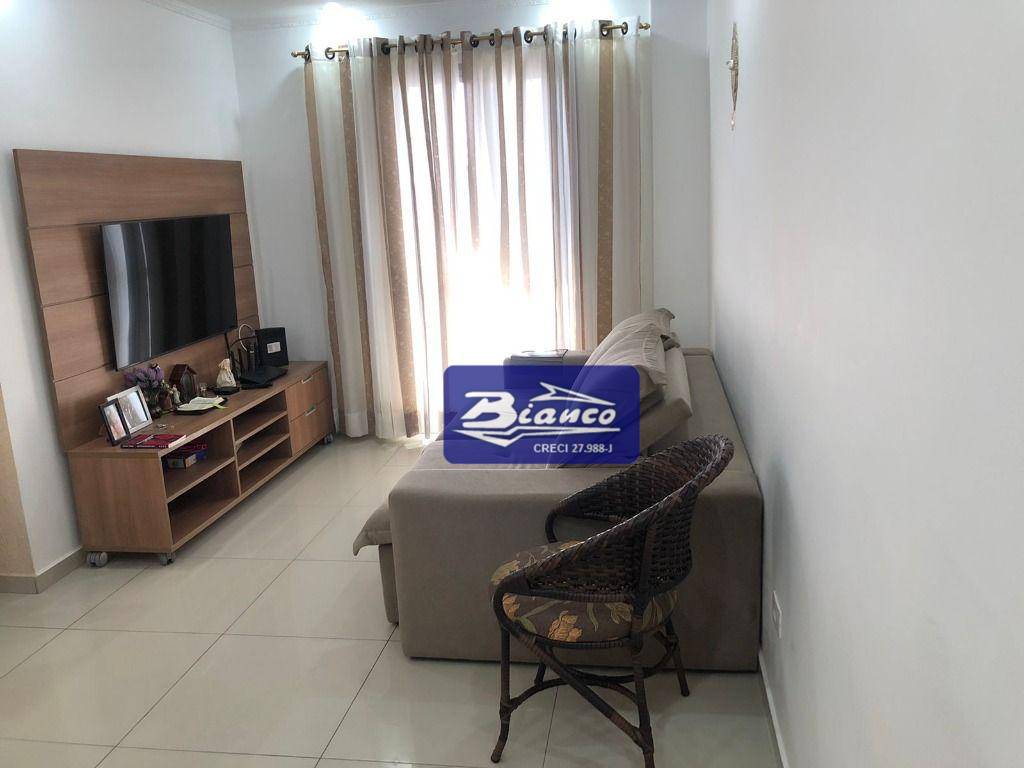 Apartamento à venda com 3 quartos, 75m² - Foto 2