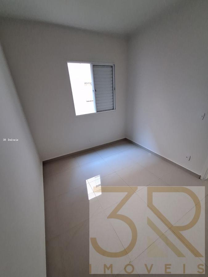 Apartamento à venda com 2 quartos, 46m² - Foto 11