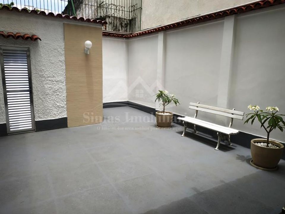 Apartamento à venda com 3 quartos, 95m² - Foto 26