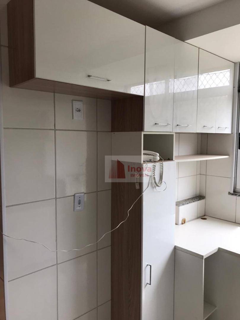 Apartamento à venda com 3 quartos, 95m² - Foto 8