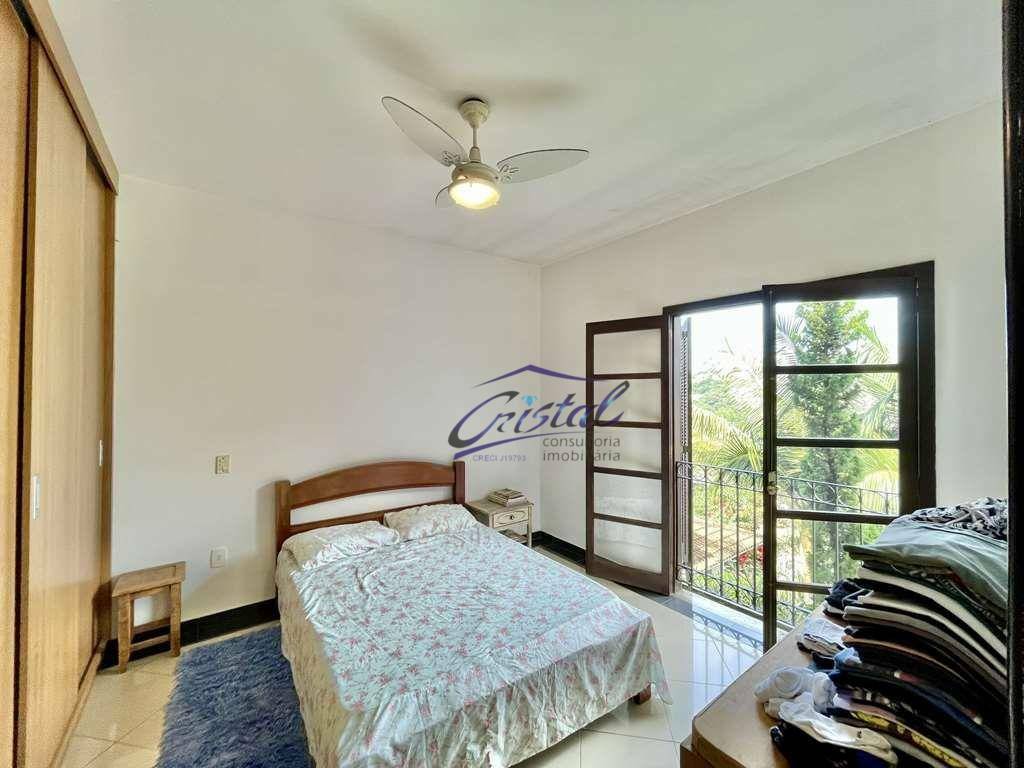 Casa de Condomínio à venda com 4 quartos, 380m² - Foto 24