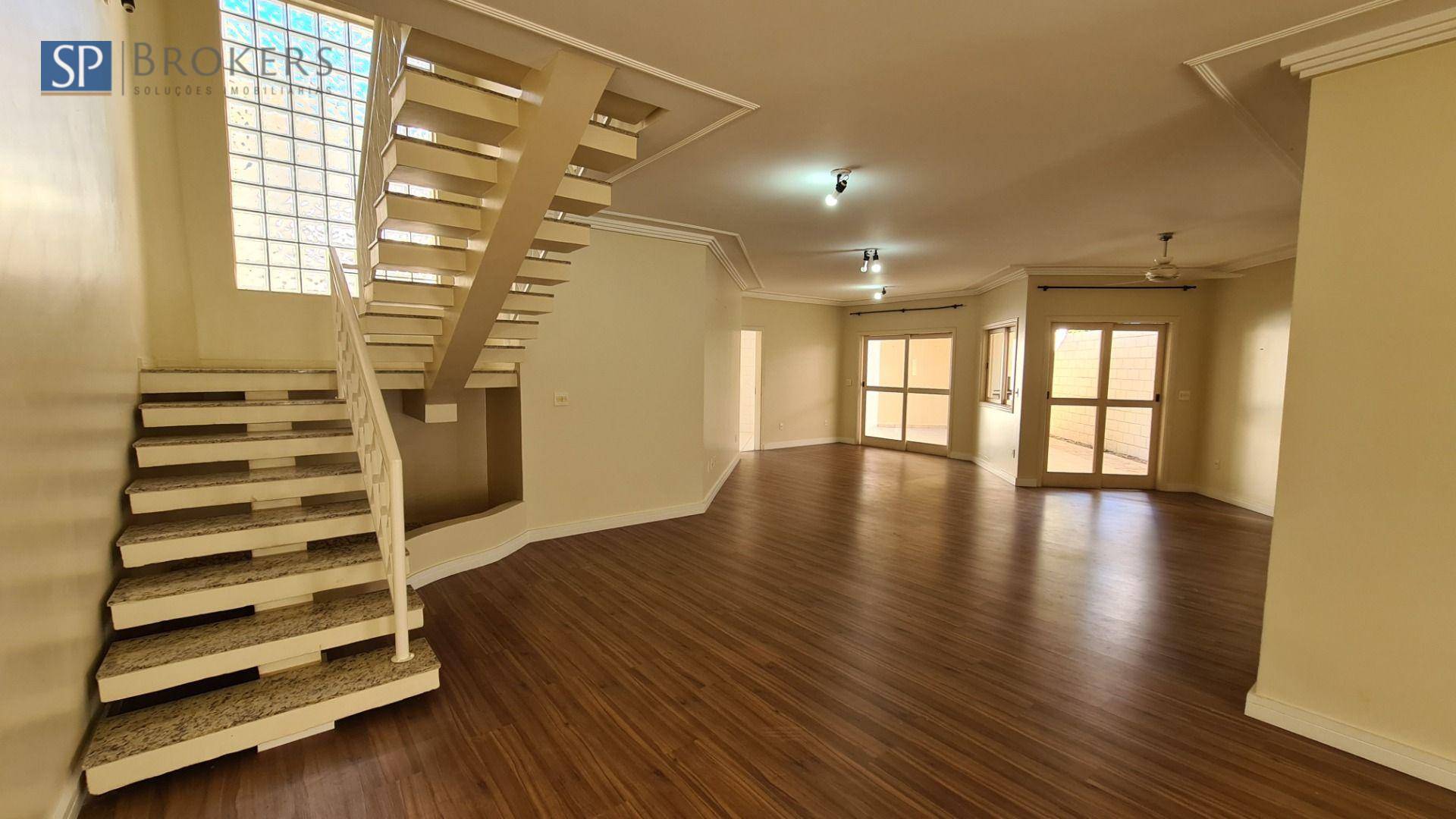 Casa de Condomínio à venda com 3 quartos, 370m² - Foto 7