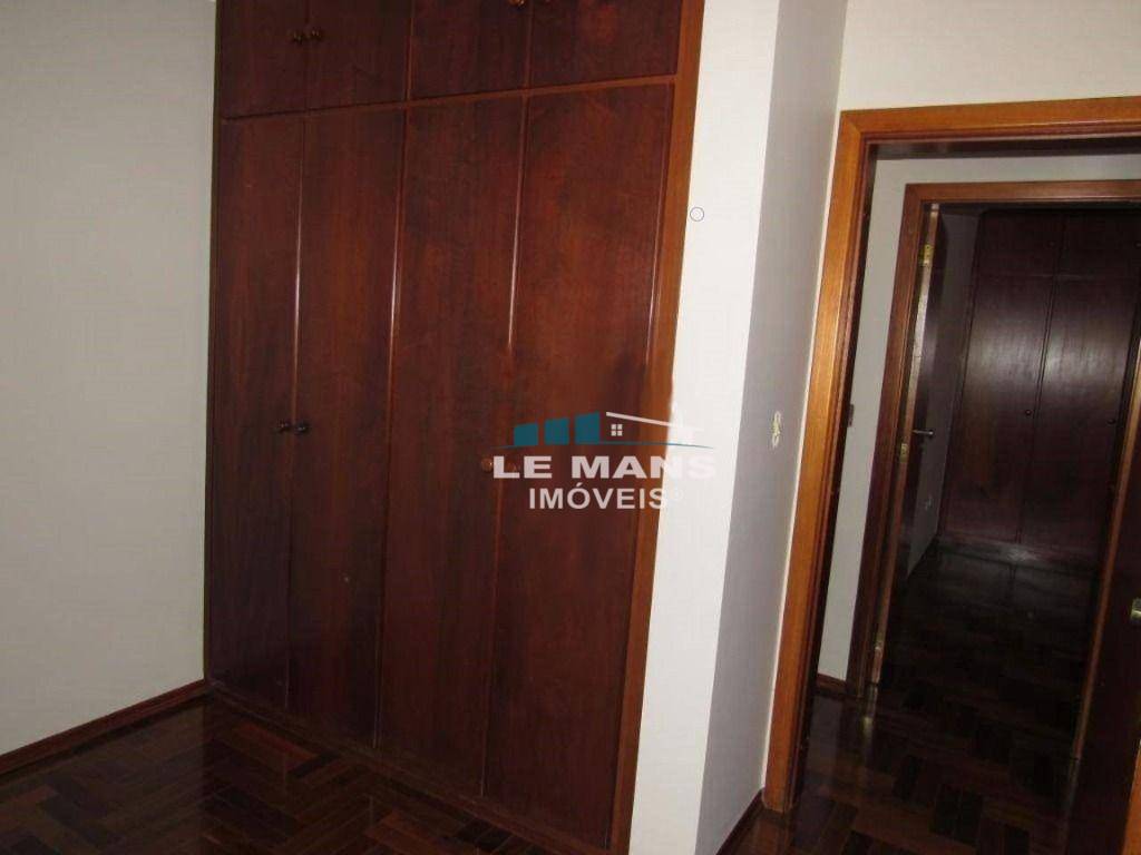 Apartamento à venda com 3 quartos, 126m² - Foto 11