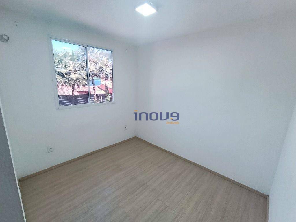 Apartamento para alugar com 2 quartos, 41m² - Foto 11
