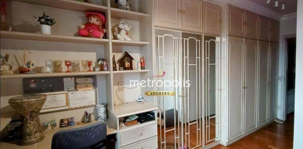 Apartamento à venda com 4 quartos, 200m² - Foto 18