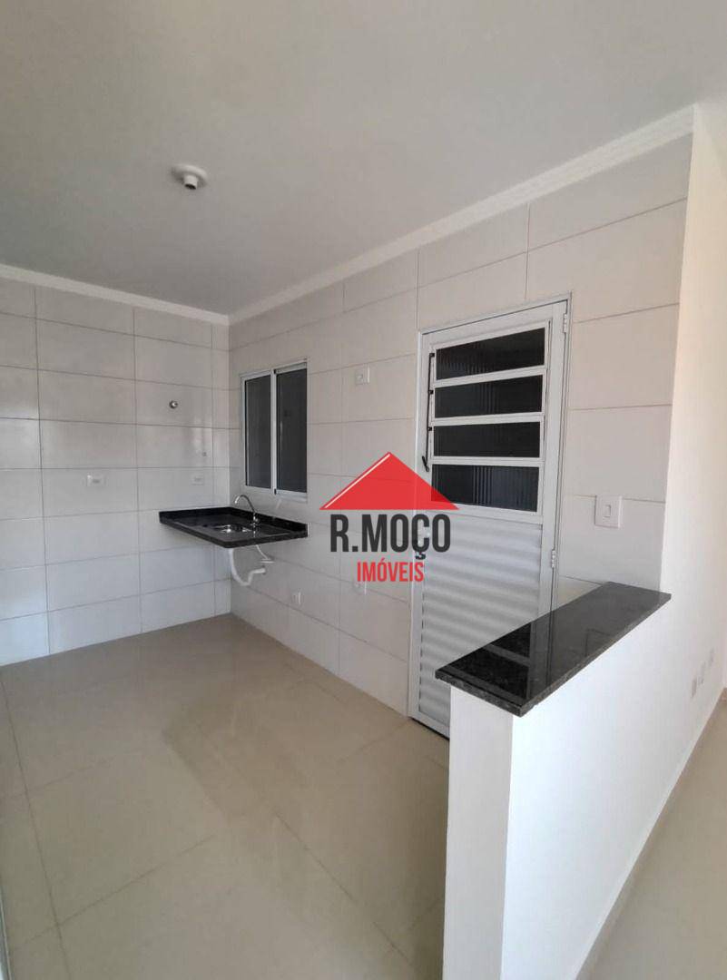 Sobrado à venda com 2 quartos, 100m² - Foto 3