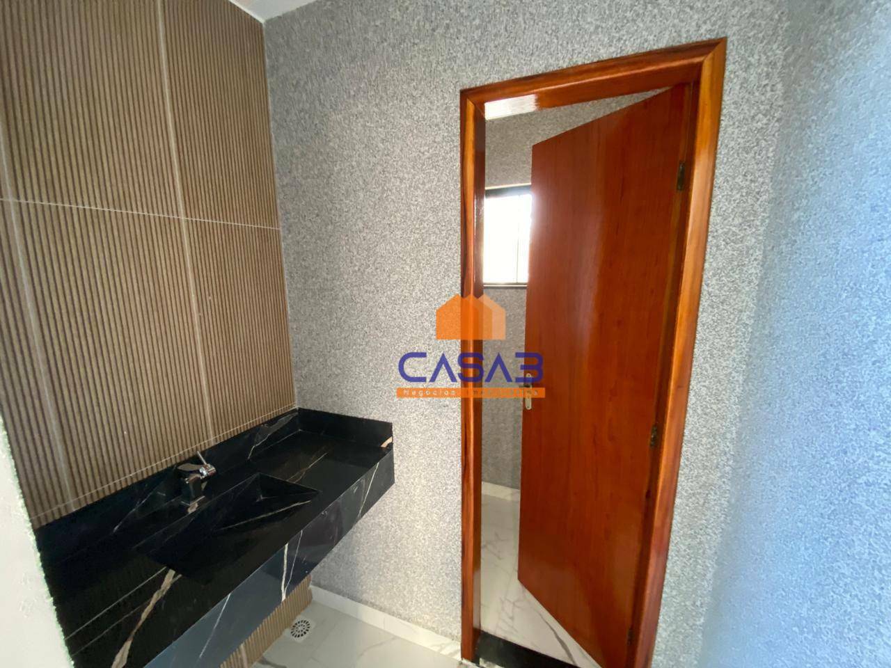 Casa à venda com 3 quartos, 202m² - Foto 7