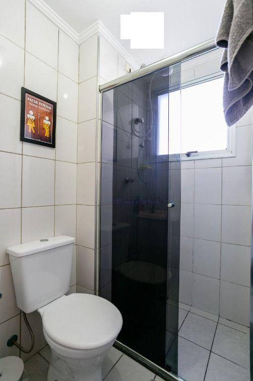 Apartamento à venda com 2 quartos, 50m² - Foto 11