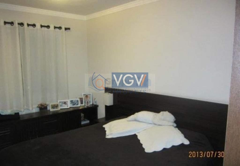 Apartamento à venda com 2 quartos, 76m² - Foto 7