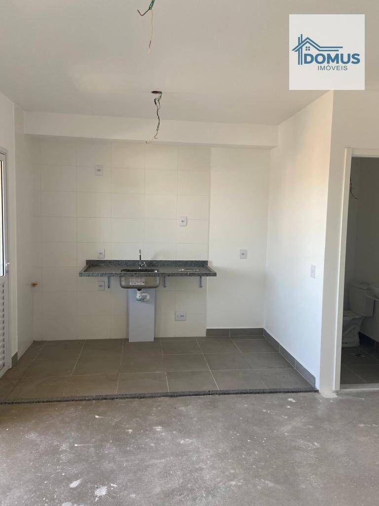 Apartamento à venda com 3 quartos, 75m² - Foto 3