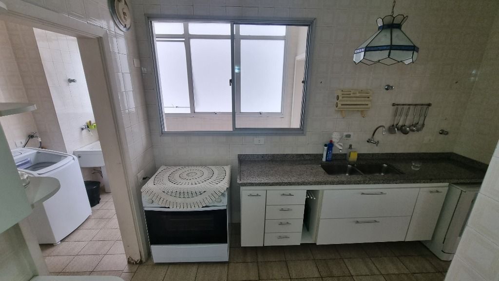 Apartamento à venda com 3 quartos, 176m² - Foto 23