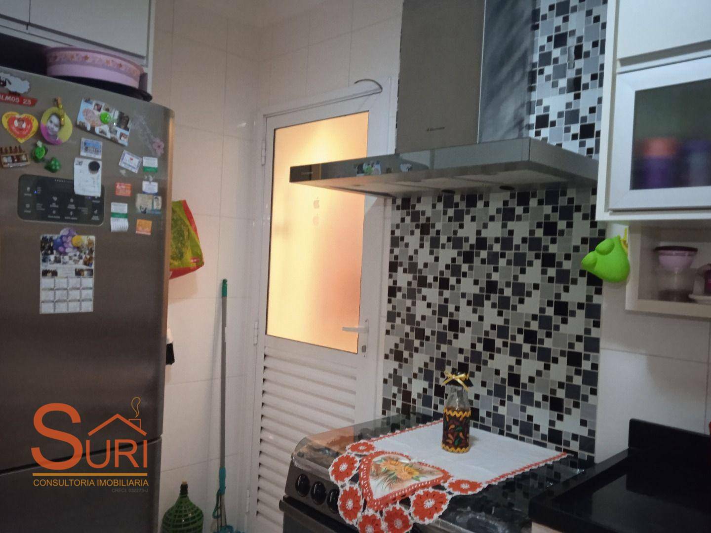 Apartamento à venda com 3 quartos, 96m² - Foto 3