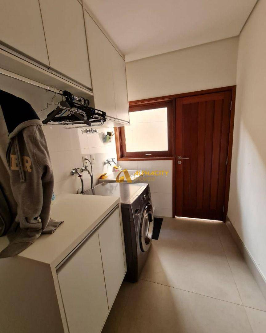 Casa de Condomínio à venda com 3 quartos, 300m² - Foto 41