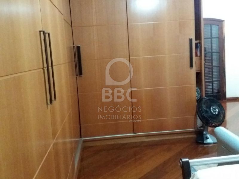 Sobrado à venda com 3 quartos, 347m² - Foto 22