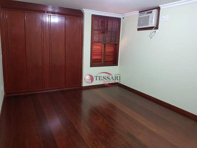 Casa à venda com 4 quartos, 580m² - Foto 14