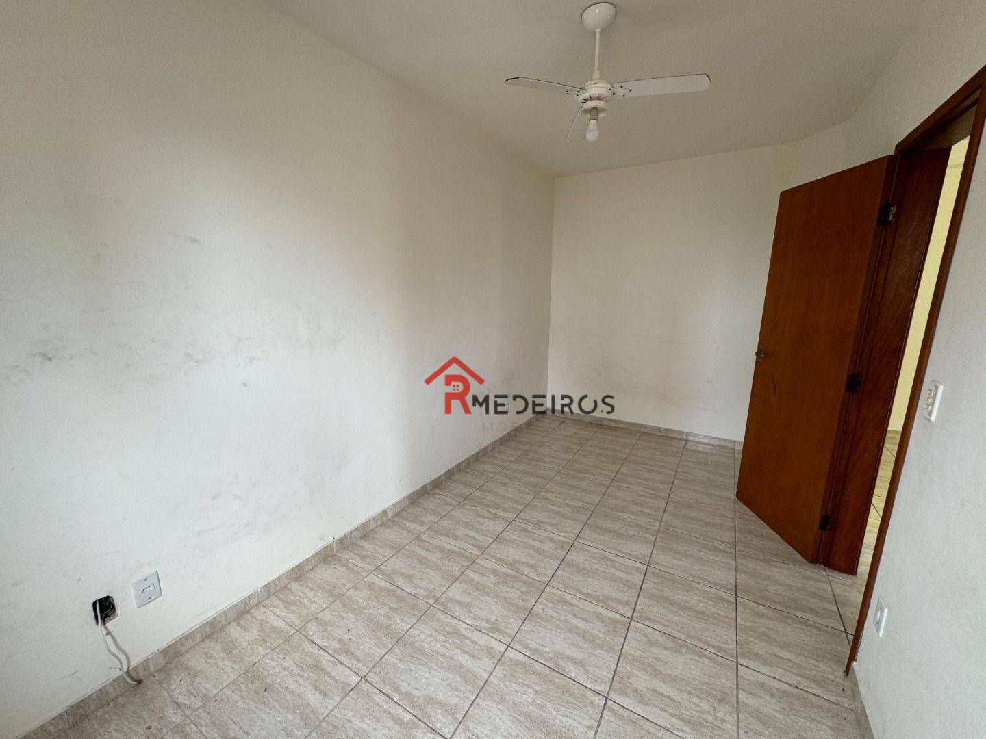 Apartamento à venda com 2 quartos, 69m² - Foto 12