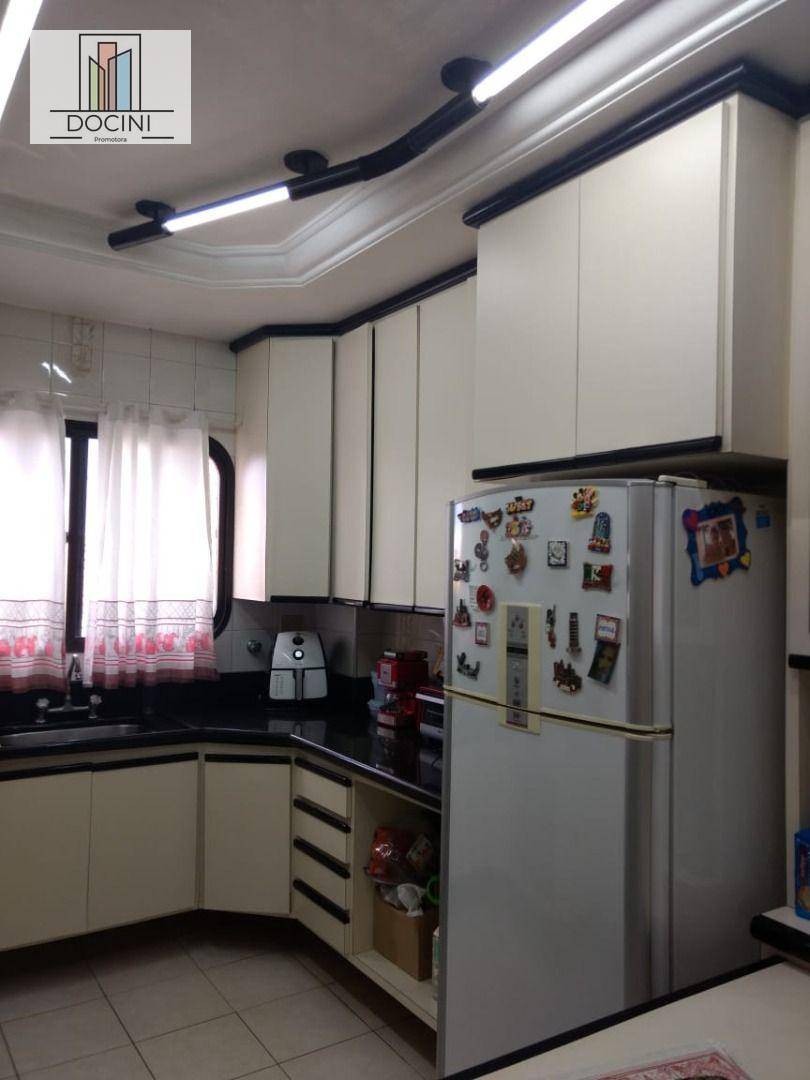 Apartamento à venda com 4 quartos, 138m² - Foto 8