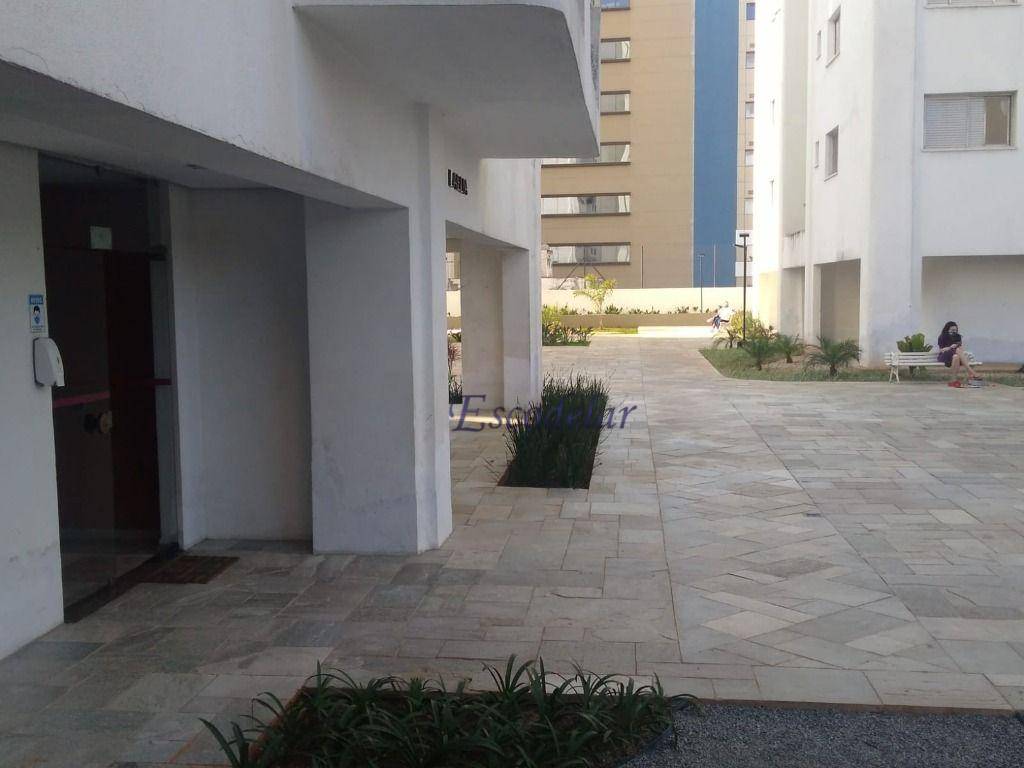 Apartamento à venda com 3 quartos, 90m² - Foto 4