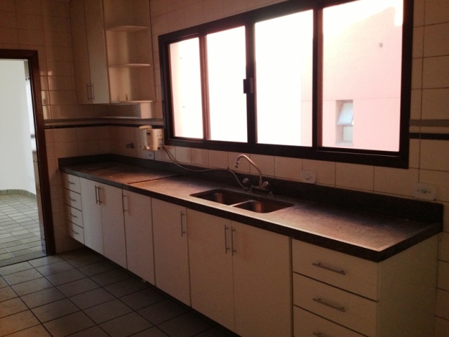 Apartamento à venda com 4 quartos, 205m² - Foto 19