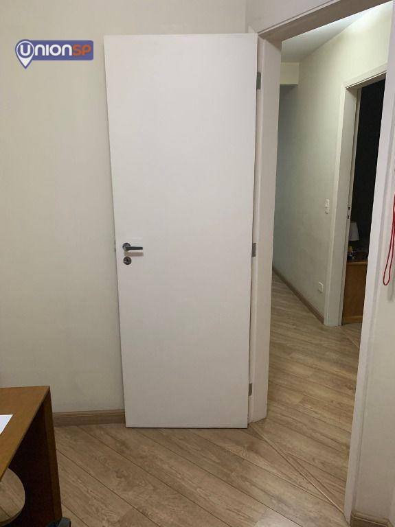 Apartamento à venda com 3 quartos, 74m² - Foto 8