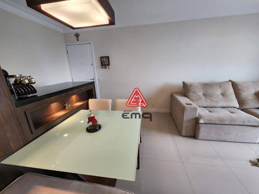 Apartamento à venda com 2 quartos, 61m² - Foto 17