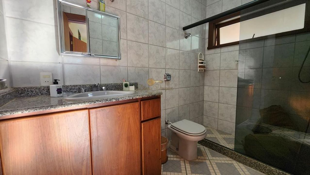 Casa de Condomínio à venda com 3 quartos, 670m² - Foto 31