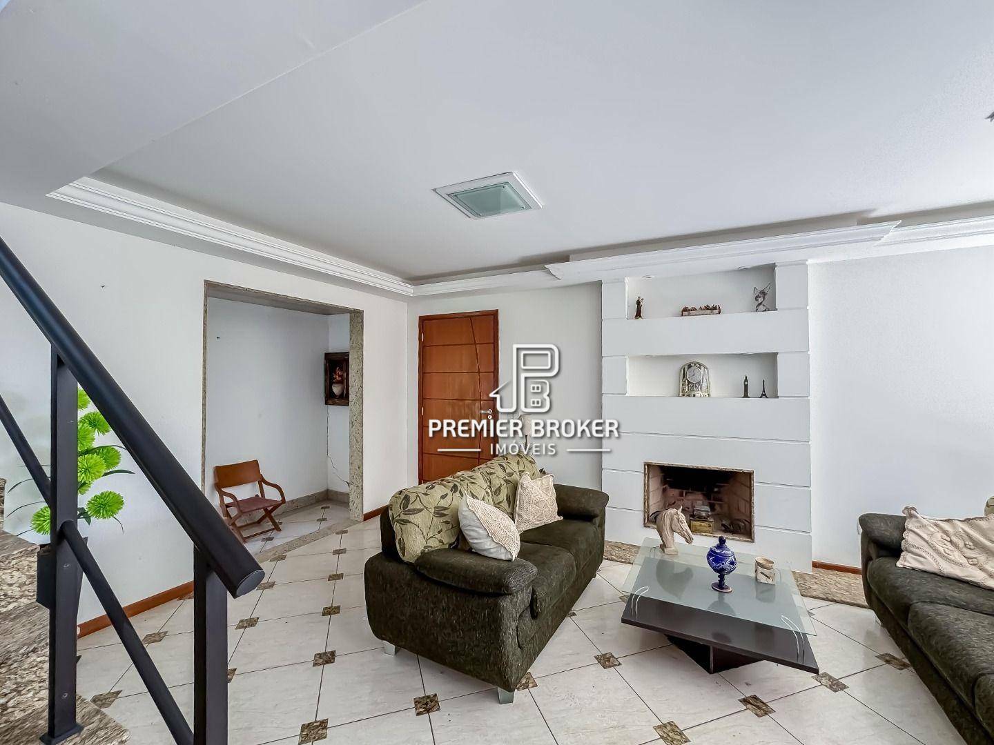Casa de Condomínio à venda com 5 quartos, 213m² - Foto 5