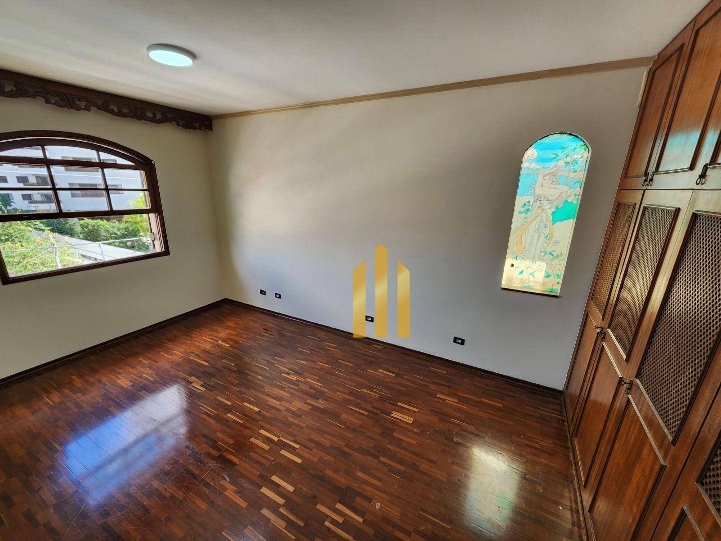 Sobrado à venda e aluguel com 4 quartos, 172m² - Foto 30