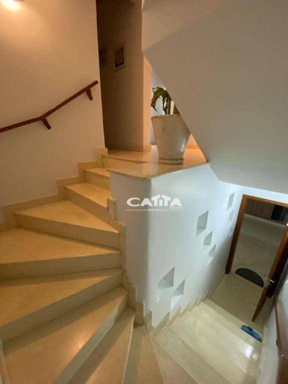 Sobrado à venda e aluguel com 3 quartos, 400m² - Foto 35
