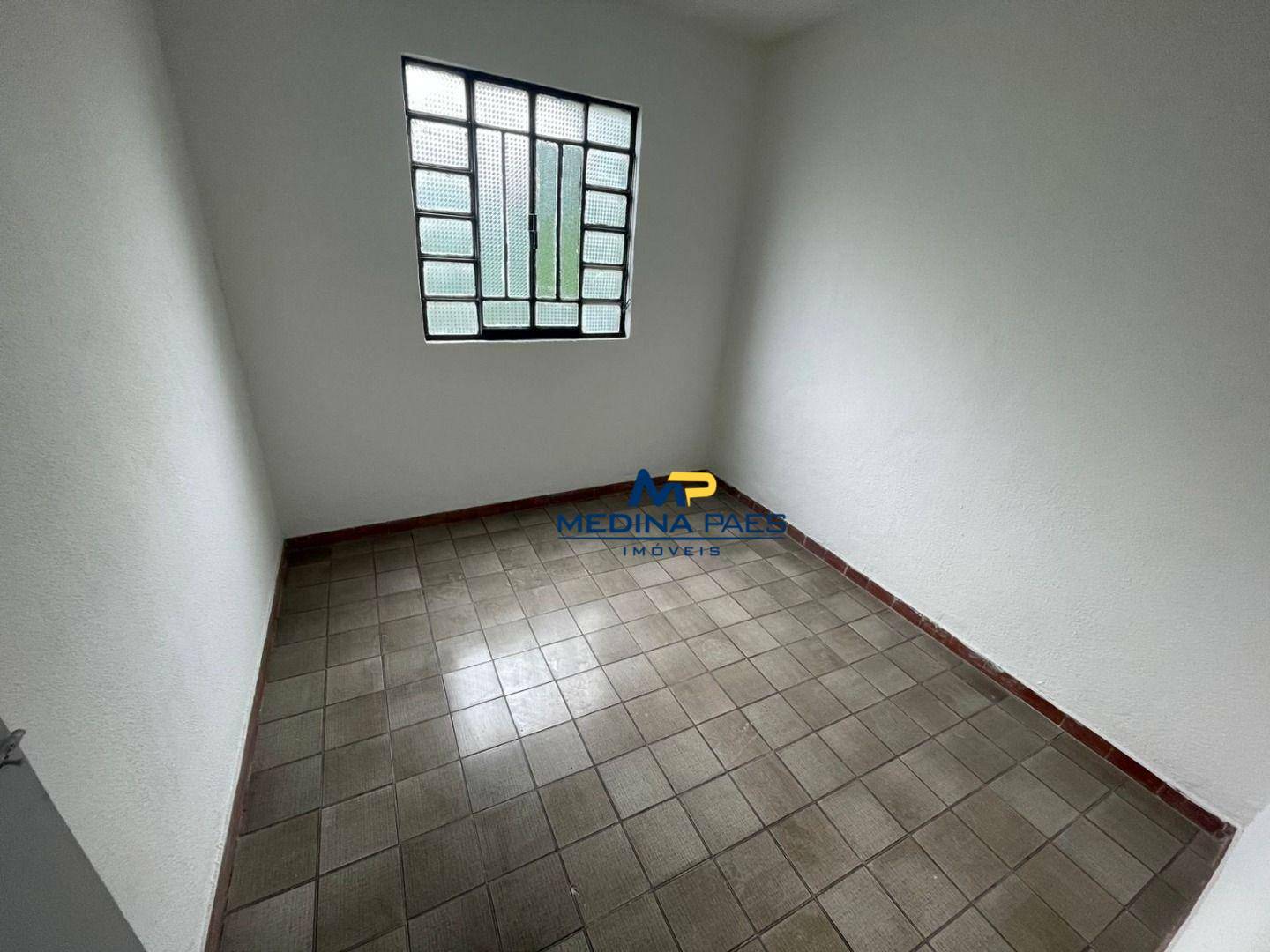 Casa à venda com 1 quarto, 45m² - Foto 8