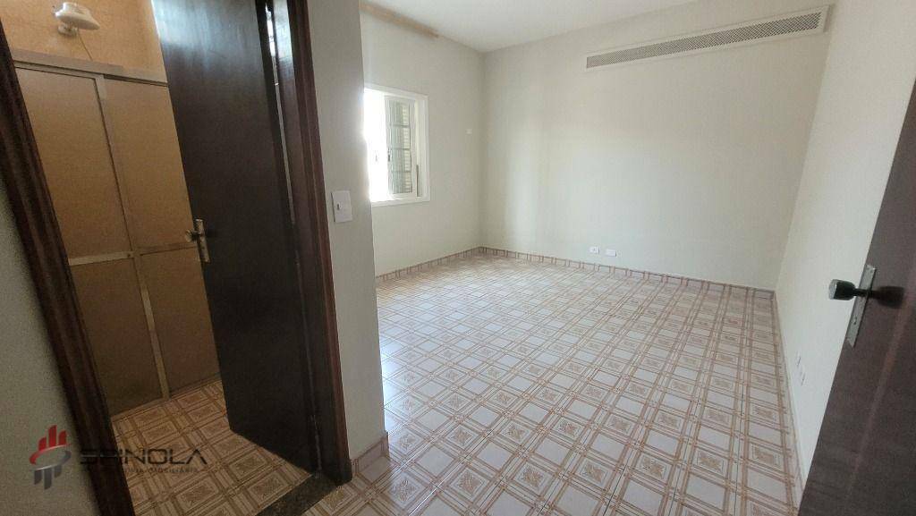 Casa à venda com 3 quartos, 270m² - Foto 36