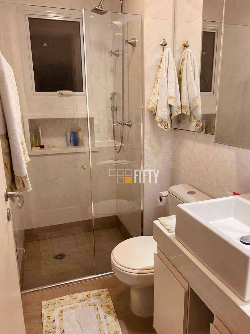 Apartamento à venda com 3 quartos, 153m² - Foto 17