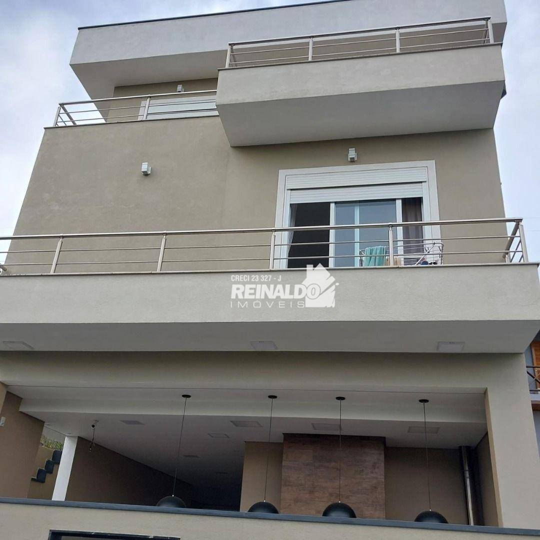 Casa de Condomínio à venda com 4 quartos, 392m² - Foto 2