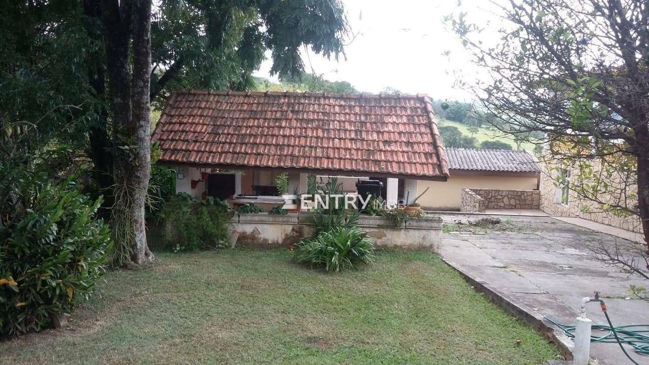 Chácara à venda com 7 quartos, 450m² - Foto 13