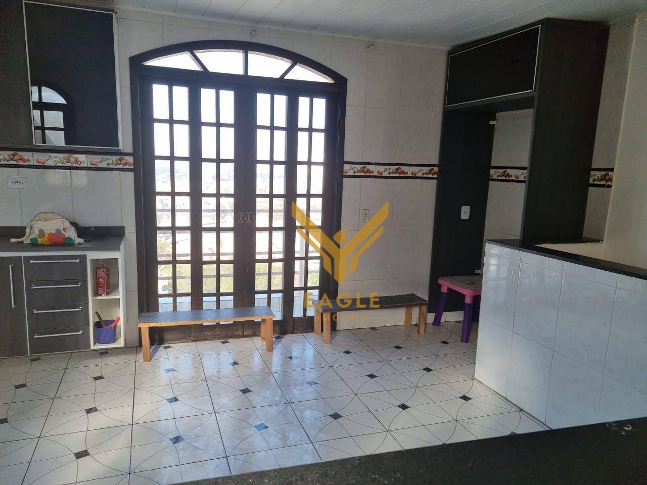 Sobrado à venda com 2 quartos, 270m² - Foto 9