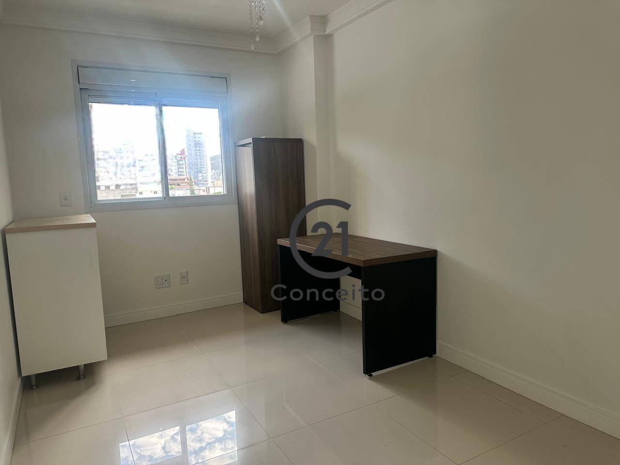 Apartamento para alugar com 2 quartos, 110m² - Foto 11