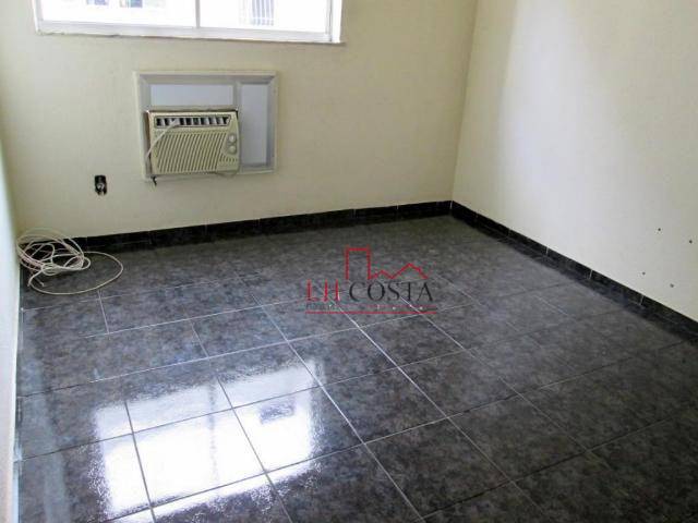 Apartamento à venda com 2 quartos, 61m² - Foto 1