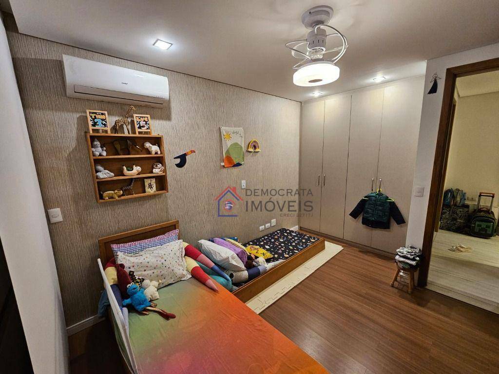 Apartamento à venda e aluguel com 3 quartos, 200m² - Foto 12