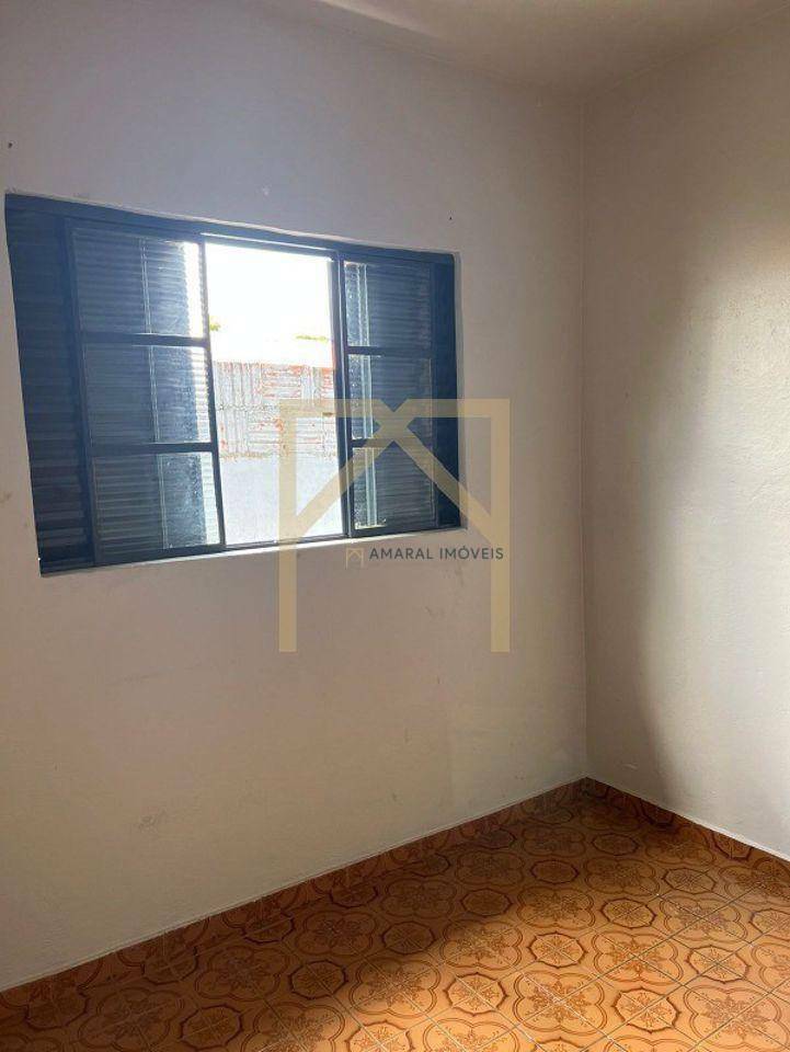 Casa à venda com 2 quartos, 92m² - Foto 6