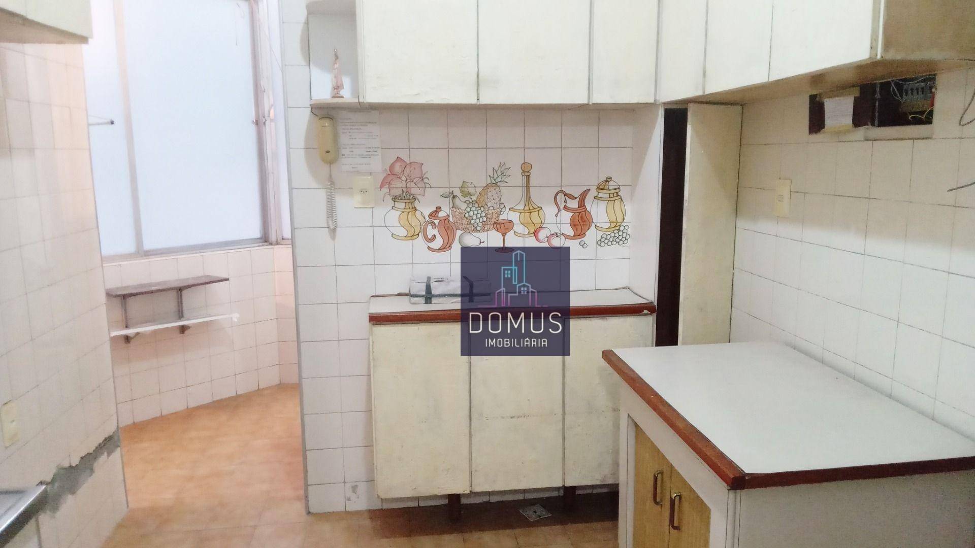 Apartamento à venda com 2 quartos, 70m² - Foto 15