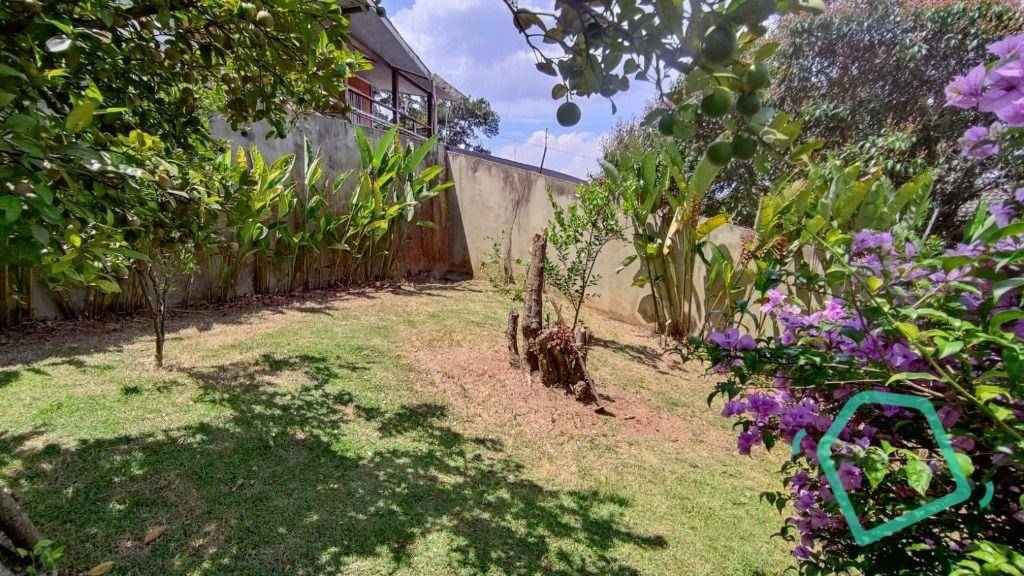 Casa de Condomínio à venda e aluguel com 4 quartos, 230m² - Foto 47